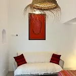 With Private Garden And Natural Pool Near Fuseta Апартаменты