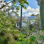 With Private Garden And Natural Pool Near Fuseta Lejlighed *